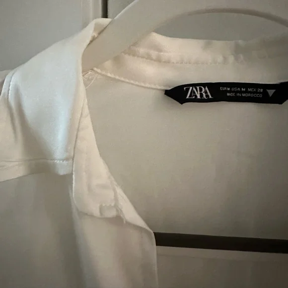 Zara silk cropped button down - Picture 2 of 3